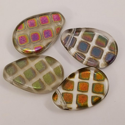 Nizan Pattern 18 x 12mm Flat Teardrop Beads, Pack of 4