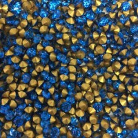 Vintage Chaton, Gold Foiled Sapphire, 2mm, Pack of 100