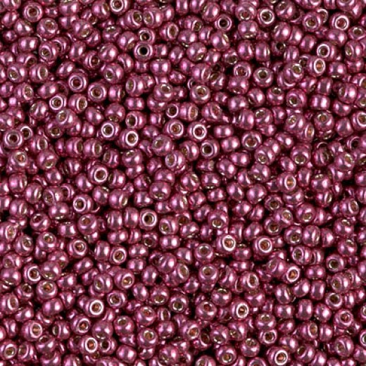 Galvansied Magenta Dyed Duracoat, Colour 4219, Miyuki 11/0, 22g approx.