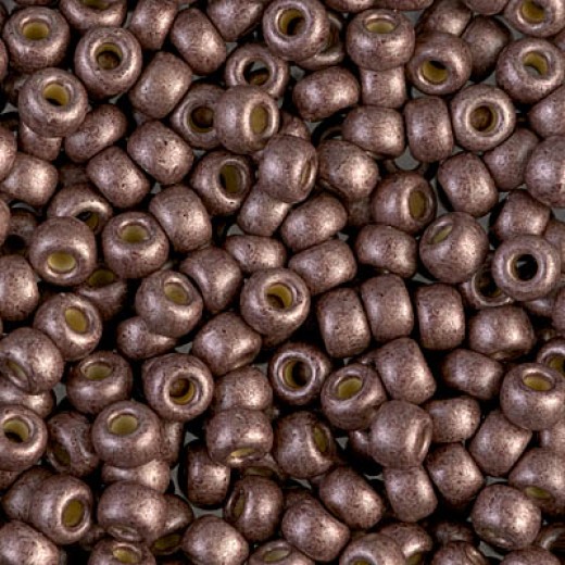 Duracoat Matte Galvanised Dark Mauve Miyuki size 6/0 Colour 4213F, 20g approx.