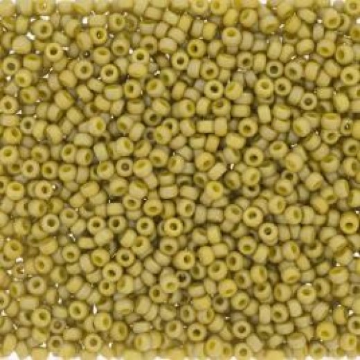 Pistachio Frost Opaque Glazed Rainbow 6/0 seed beads, colour 4693, 20g pack