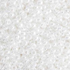 White Pearl Ceylon Miyuki Size 8/0 seed beads, Colour  528, 22gm