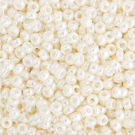 Ivory Pearl Ceylon Miyuki Size 8/0 seed beads, Colour  591, 22gm