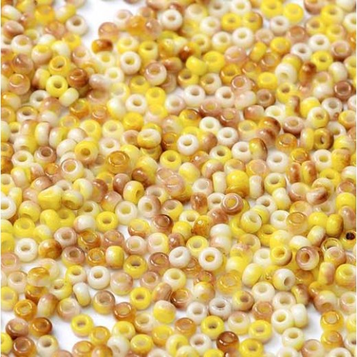 White Opaque Funky Green Miyuki 8/0 Seed Beads, colour 55059