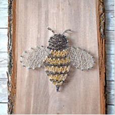 Bee Wire String Art Decoration, a Free Pattern from Beadalon