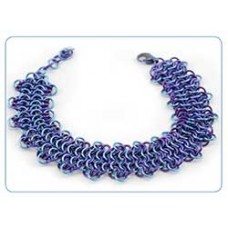 Cabbage Patch Chain Maille Bracelet - Free Pattern by Lauren Andersen