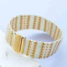 Project - Gold Line Bracelet 