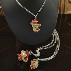 Funky Dice Necklace, A Free Pattern by Julianna Avelar