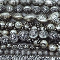 Metallic Beads