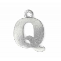 Letter Charm Q, Pewter, 3/4" (19mm)