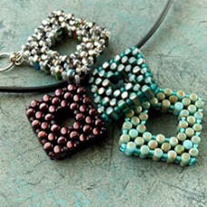 Rulla Square Pendant Pattern - Free!