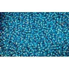 What Is The Difference Between Czech And Japanese Seed Beads?