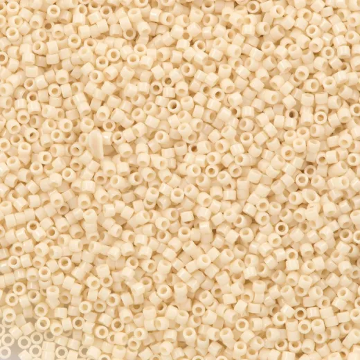 DBL0352 Cream Opaque Matte Glazed Luster size 8/0 Miyuki Delica Beads, Colour 0352, 5.2g approx. DBL0352 Cream Opaque Matte Glazed Luster size 8/0 Miyuki Delica Beads, Colour 0352, 5.2g approx.
