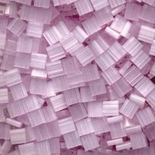 Silk Pale Lavender Colour 2564 Miyuki TILA Beads, 5.2g approx. Silk Pale Lavender Colour 2564 Miyuki TILA Beads, 5.2g approx.