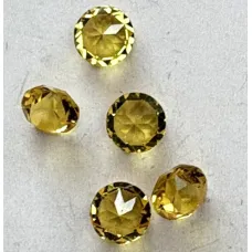 8mm Vintage Flat Top Rivolis, Citrine, pack of 5. 8mm Vintage Flat Top Rivolis, Citrine, pack of 5.