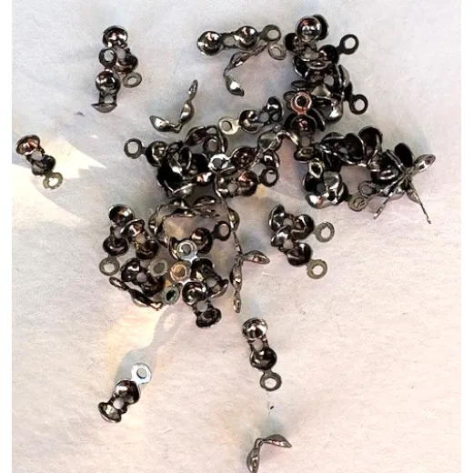 8mm Callotte or Bead Tips with Loop, Black, Pack of 50 pcs. 8mm Callotte or Bead Tips with Loop, Black, Pack of 50 pcs.