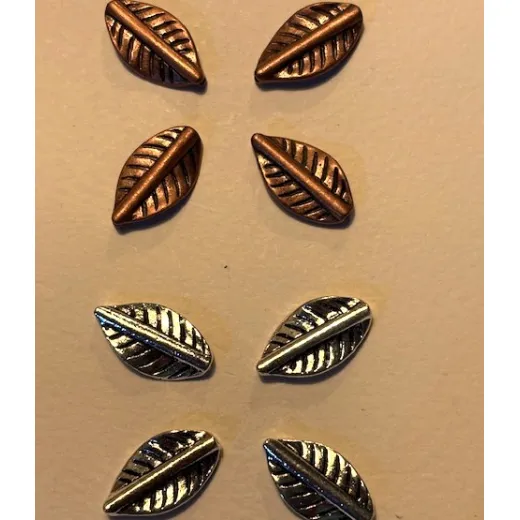 Lined Leaf Beads, Silver Colour, 11 x 20mm, Pack of 4 Lined Leaf Beads, Silver Colour, 11 x 20mm, Pack of 4