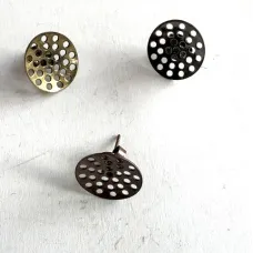Sieve Earring Bases, Antique Brass Colour,4pcs. 14 x 14mm Sieve Earring Bases, Antique Brass Colour,4pcs. 14 x 14mm