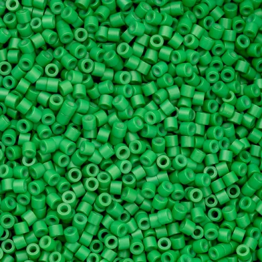 Green Kelly Cylin Beads, 5g appx.