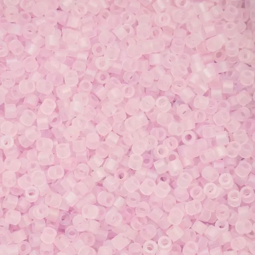 Matte Macaron AB - Pastel Lilac Cylin Beads, 5g appx. Matte Macaron AB - Pastel Lilac Cylin Beads, 5g appx.