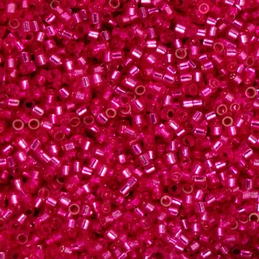 Fuchsia Silver Lined Cylin Beads, 5g appx.