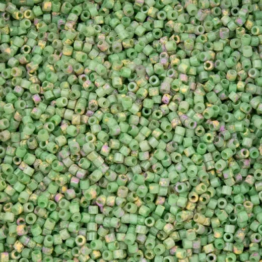 Verdara Lilac Cylin Beads, 5g appx. Verdara Lilac Cylin Beads, 5g appx.