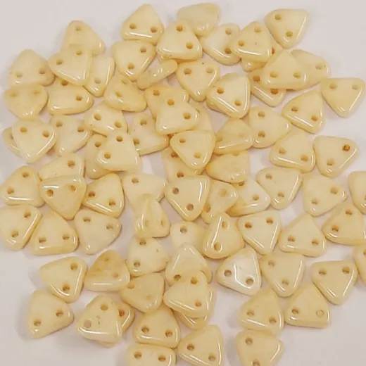 Opaque Luster Champagne Czechmate Triangle Beads, approx 8g Opaque Luster Champagne Czechmate Triangle Beads, approx 8g