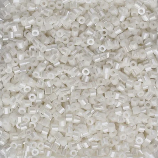 Pearl Linea Beads, 30g Pack Pearl Linea Beads, 30g Pack