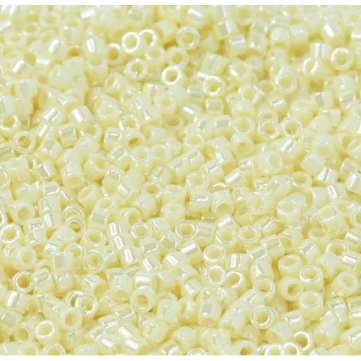 DB1560 Ivory Opaque Luster, Size 11/0 Miyuki Delica Beads, 5.2g approx. DB1560 Ivory Opaque Luster, Size 11/0 Miyuki Delica Beads, 5.2g approx.