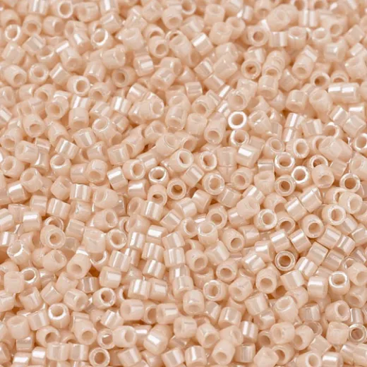 DBL1532 Light Peach Ceylon size 8/0 Miyuki Delica Beads, 5.2g approx. DBL1532 Light Peach Ceylon size 8/0 Miyuki Delica Beads, 5.2g approx.
