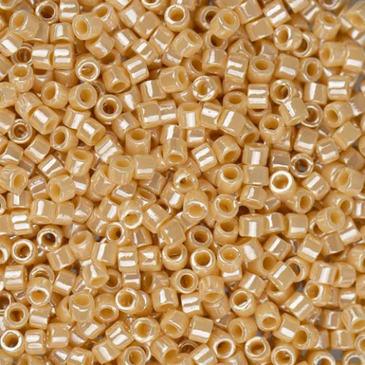 DB1561 Ivory Pear Opaque Luster, Size 11/0 Miyuki Delica Beads, 5.2g approx. DB1561 Ivory Pear Opaque Luster, Size 11/0 Miyuki Delica Beads, 5.2g approx.