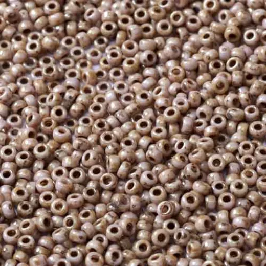 White Opaque Lila Gold Luster, Miyuki 11/0 Union Seed Beads, Colour 402/15695, Approx. 22g White Opaque Lila Gold Luster, Miyuki 11/0 Union Seed Beads, Colour 402/15695, Approx. 22g