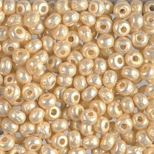 Antique Cream Baroque Pearl Miyuki 6/0 Beads, Colour 3952, 5g approx.