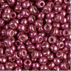 Duracoat Galvanised Magenta Miyuki size 6/0 Colour 4219, 20g approx.
