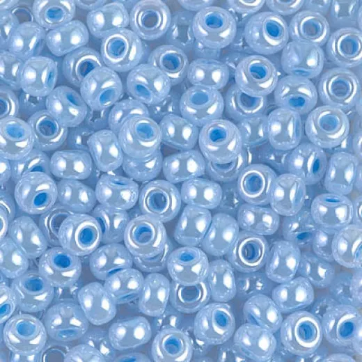 Sky Blue Ceylon Miyuki size 6/0 Colour 0524, bulk 250g pack Sky Blue Ceylon Miyuki size 6/0 Colour 0524, bulk 250g pack