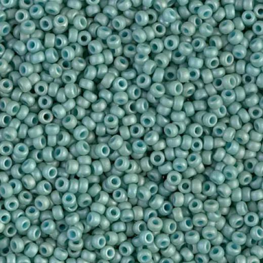 Matted Opaque Sea Foam Luster Miyuki 8/0 Seed Beads, 22g, Colour 2028 Matted Opaque Sea Foam Luster Miyuki 8/0 Seed Beads, 22g, Colour 2028