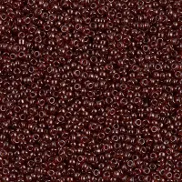 Garnet Gold Luster Miyuki 15/0 seed beads, colour 0304, 8.2g approx.