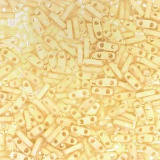 Matte Opaque Cream Quarter Tila Bead, colour 2021, 5.2g approx. Matte Opaque Cream Quarter Tila Bead, colour 2021, 5.2g approx.
