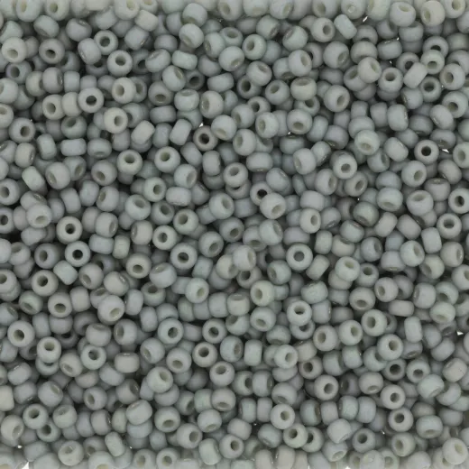 Cadet Gray Opaque Glazed Rainbow, Size 8/0 seed beads,, colour 4705, 22g approx. Cadet Gray Opaque Glazed Rainbow, Size 8/0 seed beads,, colour 4705, 22g approx.