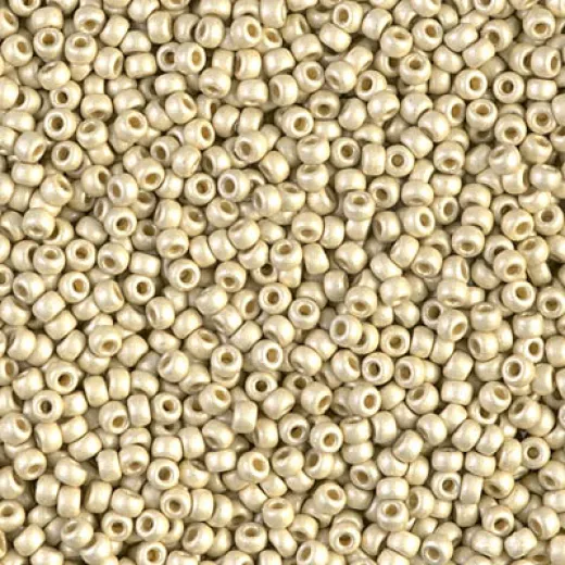 Matte Galvanised Silver Duracoat, Colour 4201F, Miyuki 11/0, 22g approx.