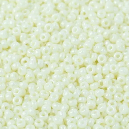 Opaque Eggshell Ceylon Miyuki 11/0 seed beads, Colour 0421, 22g approx. Opaque Eggshell Ceylon Miyuki 11/0 seed beads, Colour 0421, 22g approx.