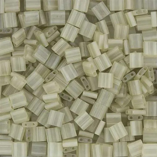 Tila Beads Oyster Transparent Matte Luster 5.2gm pack - 3173 Tila Beads Oyster Transparent Matte Luster 5.2gm pack - 3173