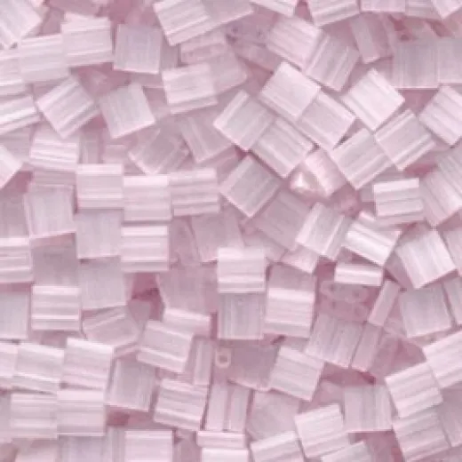 Bulk Bag Tila Beads Silk Pale Light Pink 50g - 2594 Bulk Bag Tila Beads Silk Pale Light Pink 50g - 2594