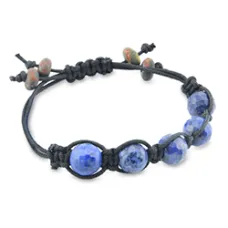 Project - Adjustable Macrame Bracelet 