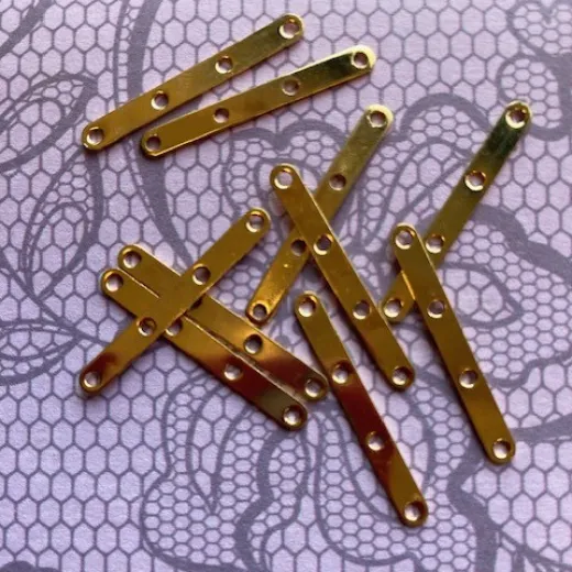 Beadalon 318A-013, 4 Hole Spacer Bar, Gold Plated, 10 Pieces Beadalon 318A-013, 4 Hole Spacer Bar, Gold Plated, 10 Pieces