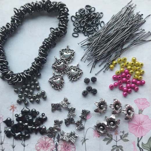 Charming Sweetie Bracelet and Mixed Charms Bundle - Gunmetal Charming Sweetie Bracelet and Mixed Charms Bundle - Gunmetal