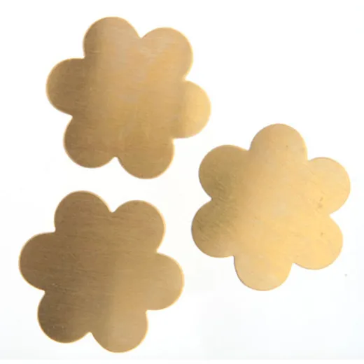 24ga Brass Flower, 34mm, Pack of 4 24ga Brass Flower, 34mm, Pack of 4