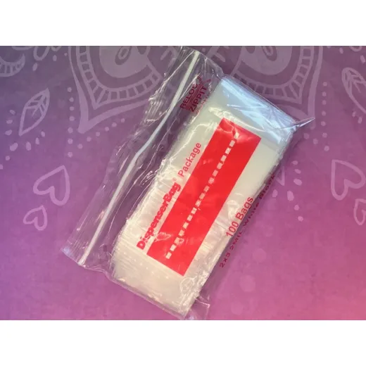 2" x 3" Clear re-sealable Plastic Bag, with write-on panel, pack of 100 2" x 3" Clear re-sealable Plastic Bag, with write-on panel, pack of 100